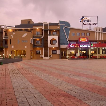 Hotel Sun Plaza Somnāth Eksteriør billede